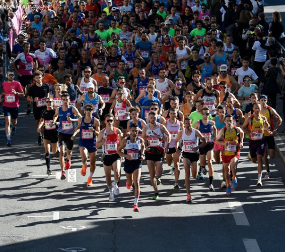 DECOUVRE LE GUIDE DU COUREUR 2025 !